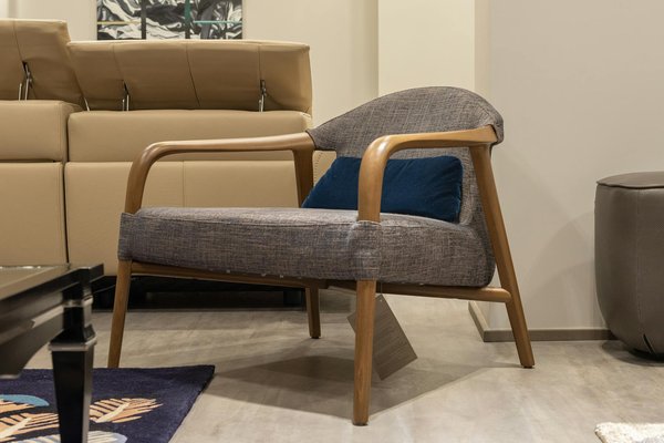 Essentials for Your First Night: A Complete Guide to Packing a Survival Box in Your New UK Home